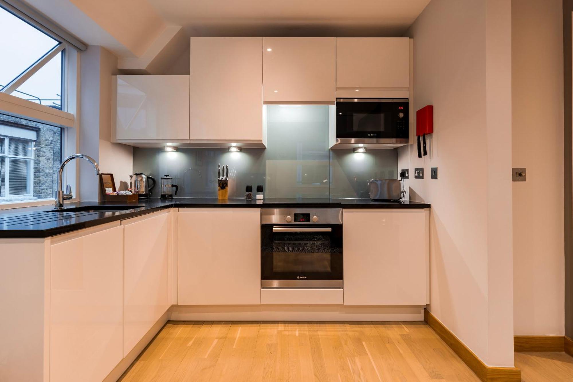 Barbican Serviced Apartments By Lovelystay Лондон Экстерьер фото