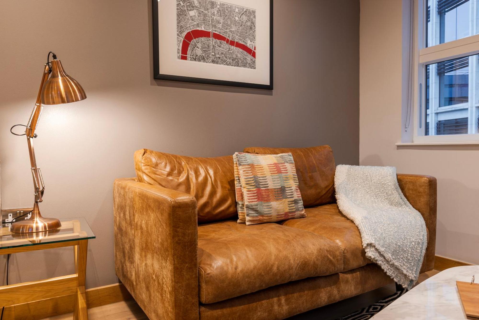 Barbican Serviced Apartments By Lovelystay Лондон Номер фото